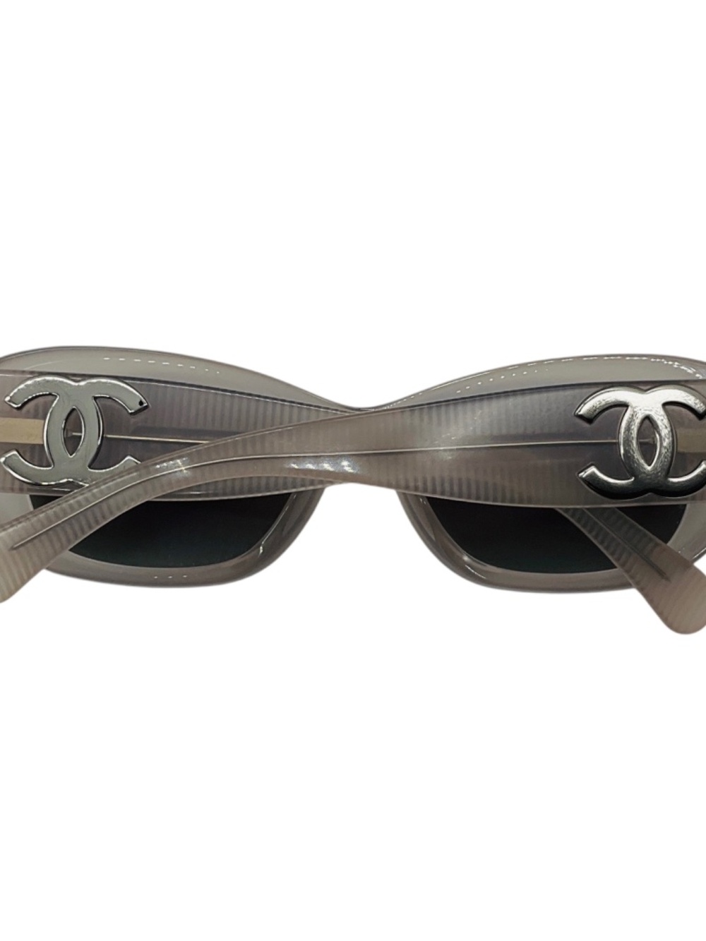 CHANEL MILKY GREY / SILVER CC LOGO FROSTED RECTANGULAR ACETATE SUNGLASSES - Picture 2 of 9